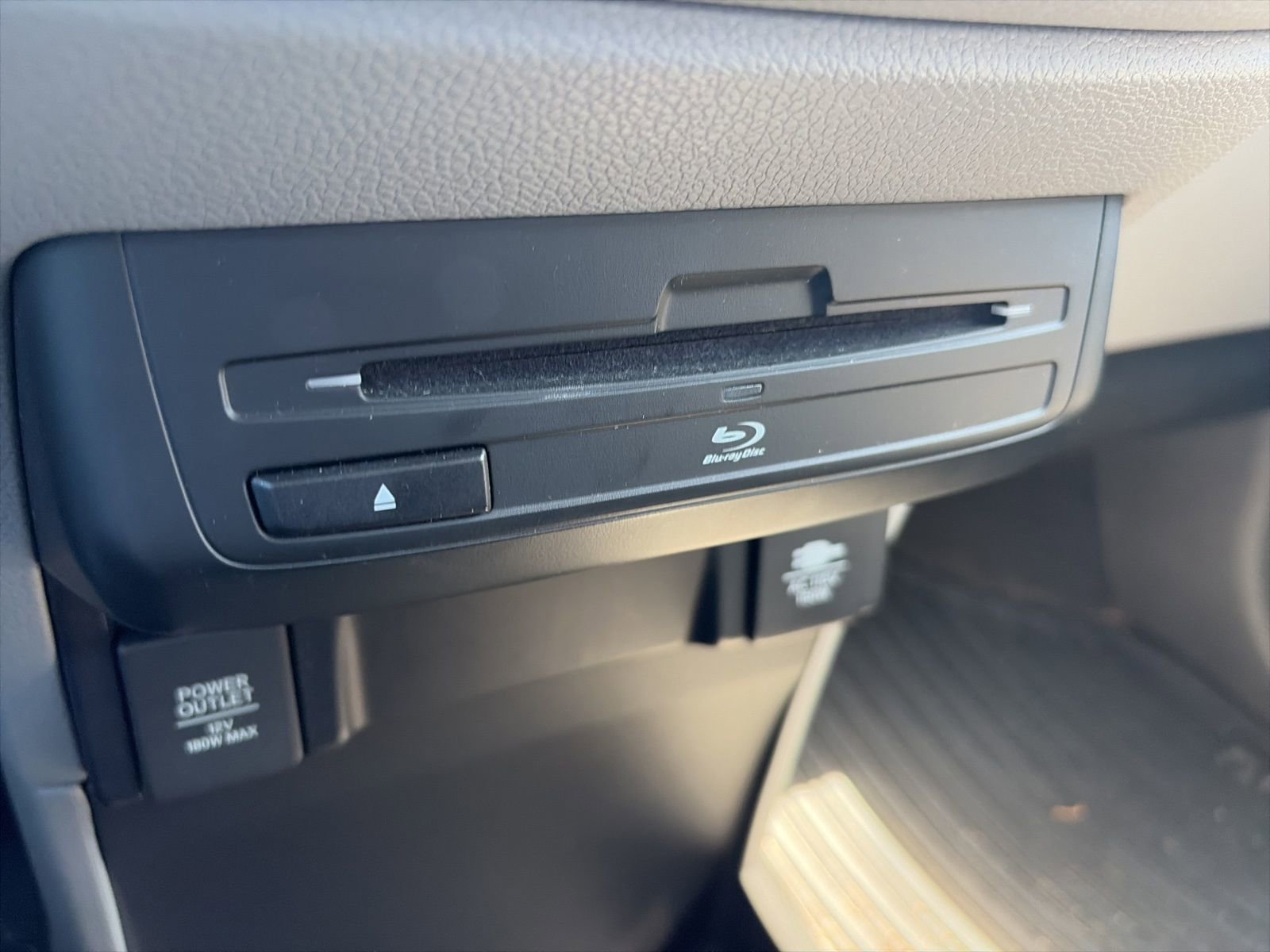 Used 2018 Honda Odyssey Elite image 22