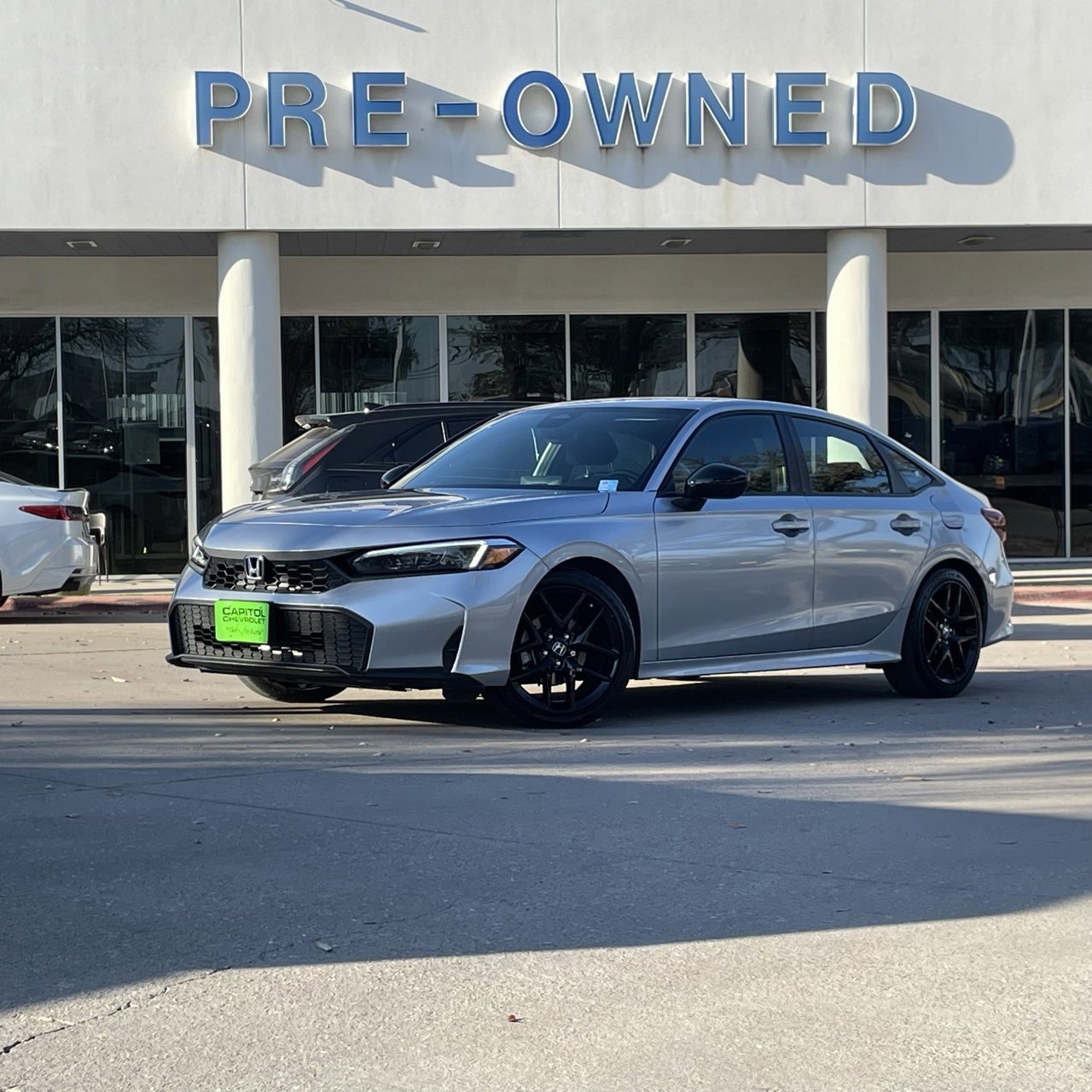 Used 2025 Honda Civic Sport image 2