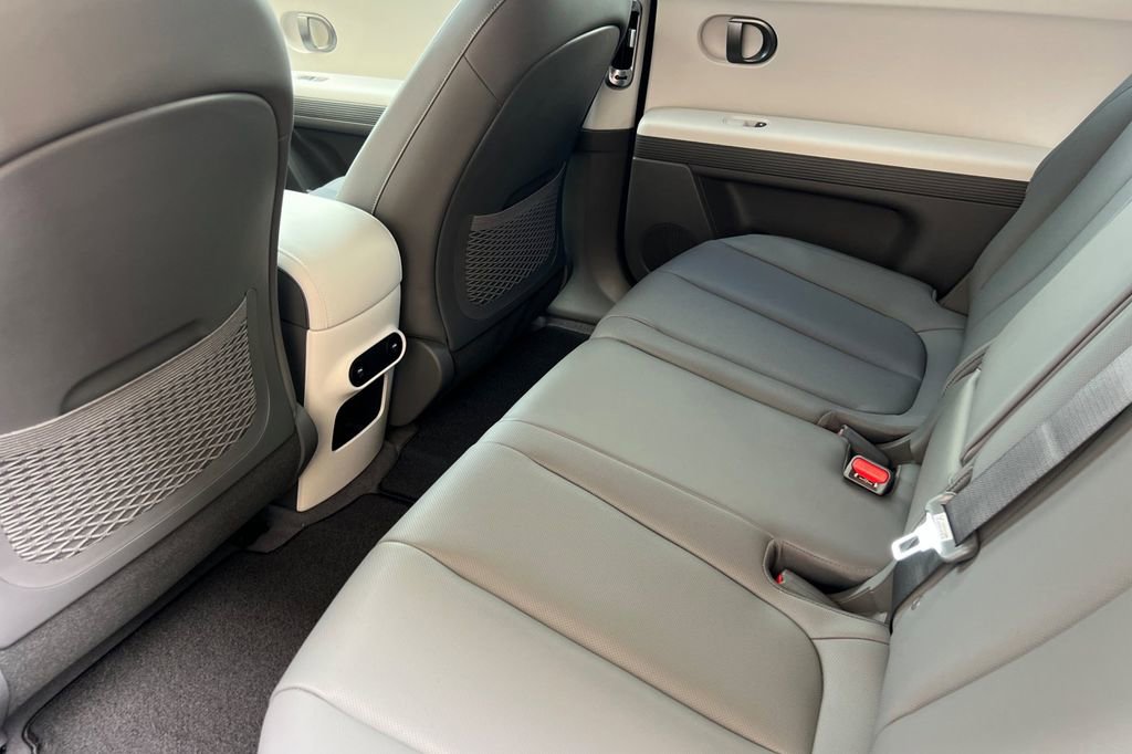 New 2026 Hyundai Ioniq 5 SEL image 10