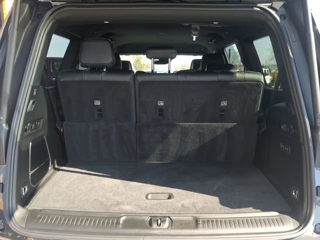 New 2026 Jeep Grand Wagoneer Limited w/ HD Trailer Tow Package image 12
