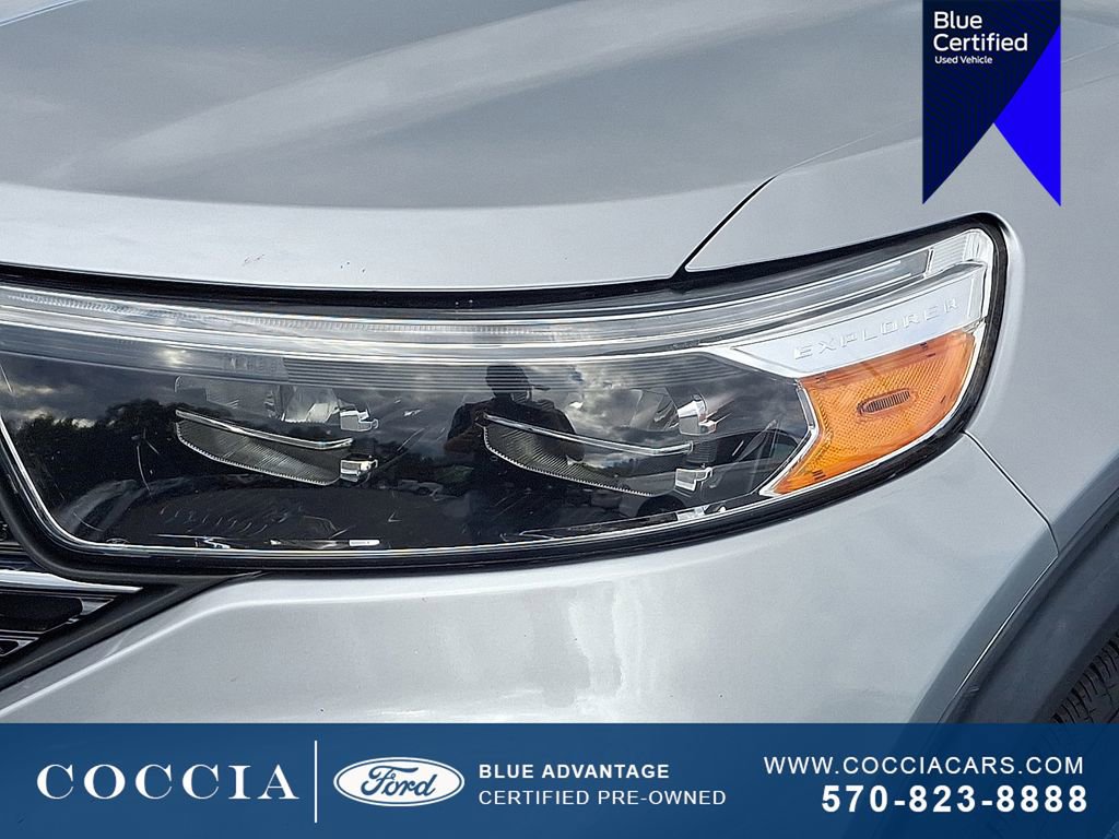 Certified 2021 Ford Explorer XLT w/ Equipment Group 202A image 9