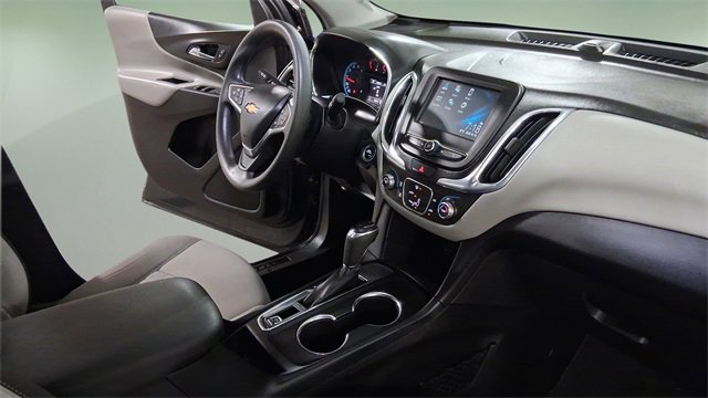 Used 2018 Chevrolet Equinox LS image 21