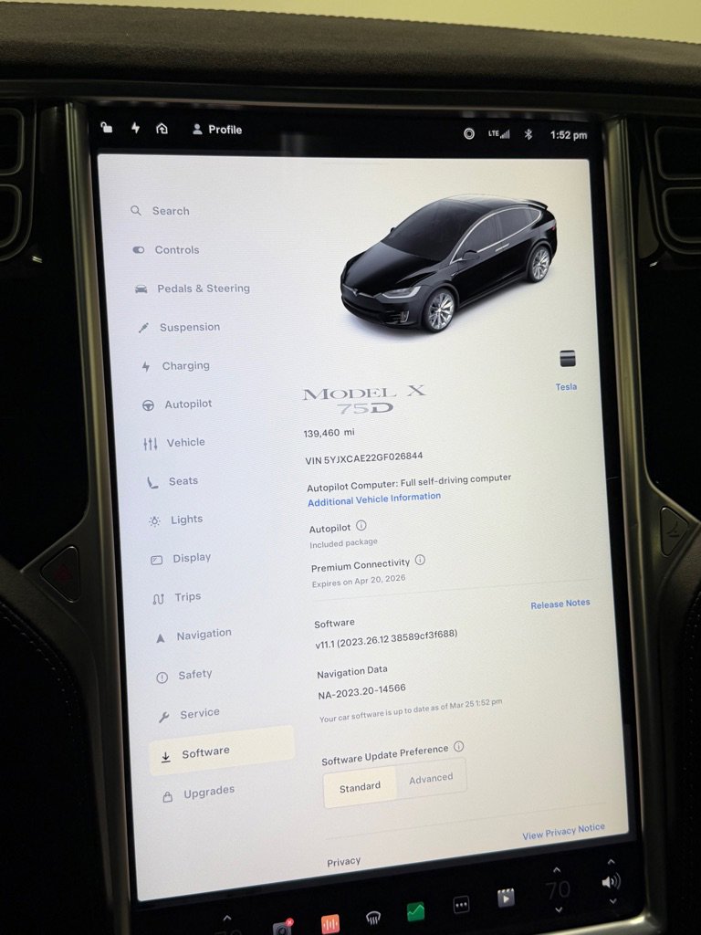 Used 2016 Tesla Model X 75D image 15