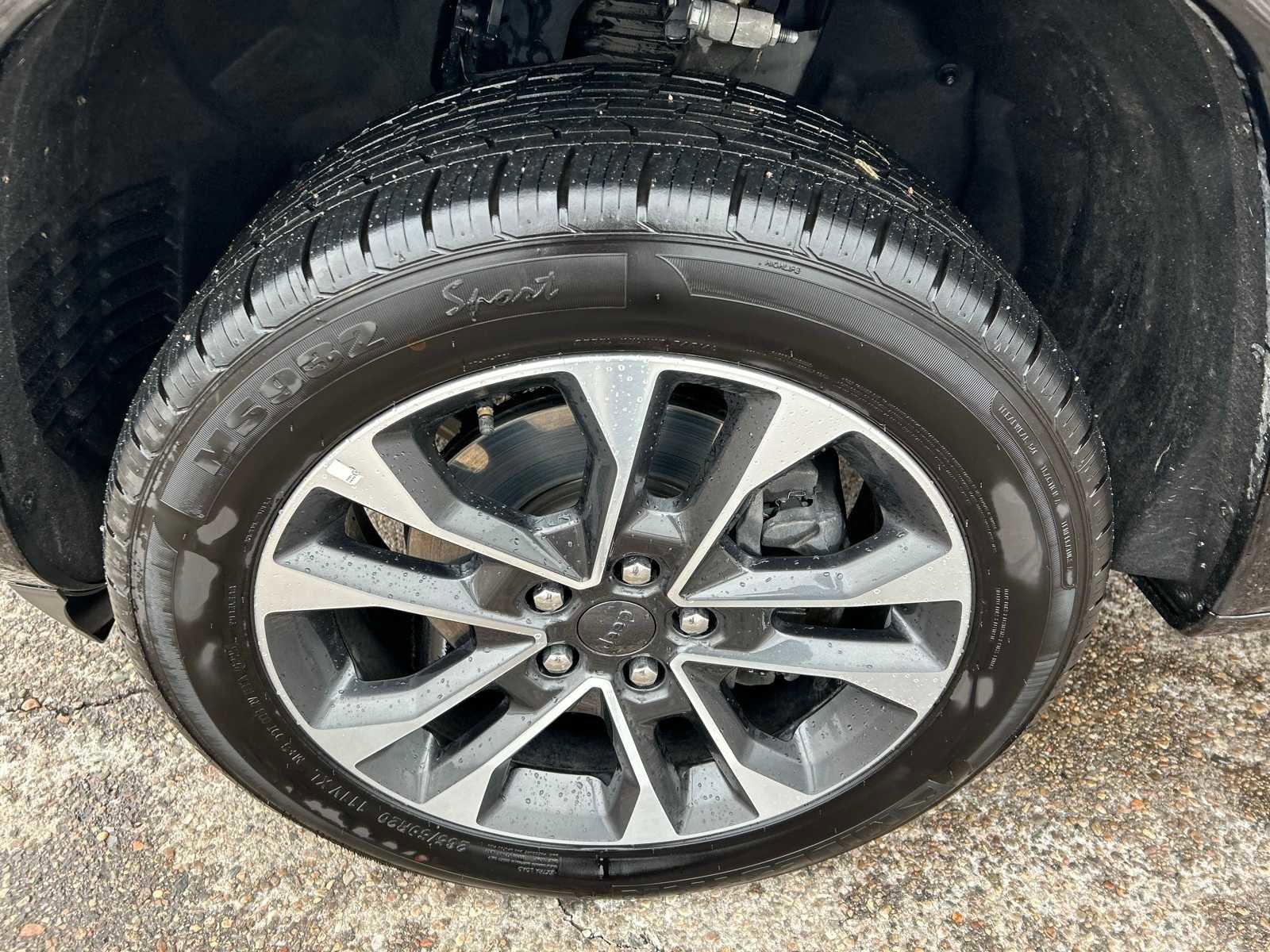 Certified 2023 Jeep Grand Cherokee L Overland w/ Advanced Protech Group III image 28