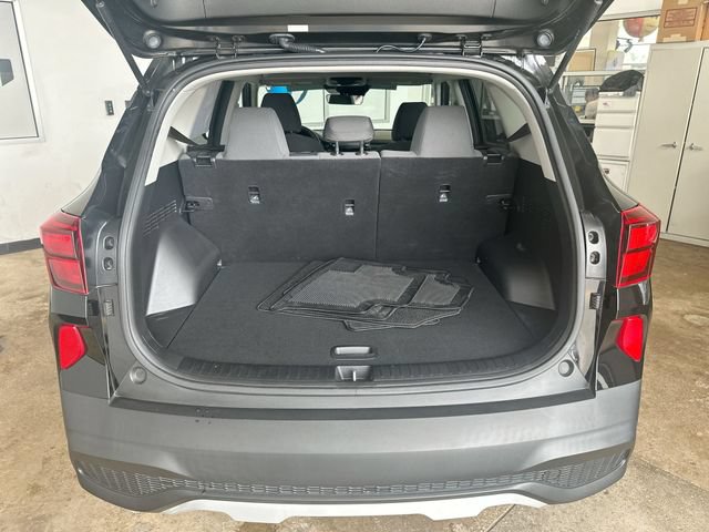 Certified 2023 Kia Seltos LX AWD/4WD image 21