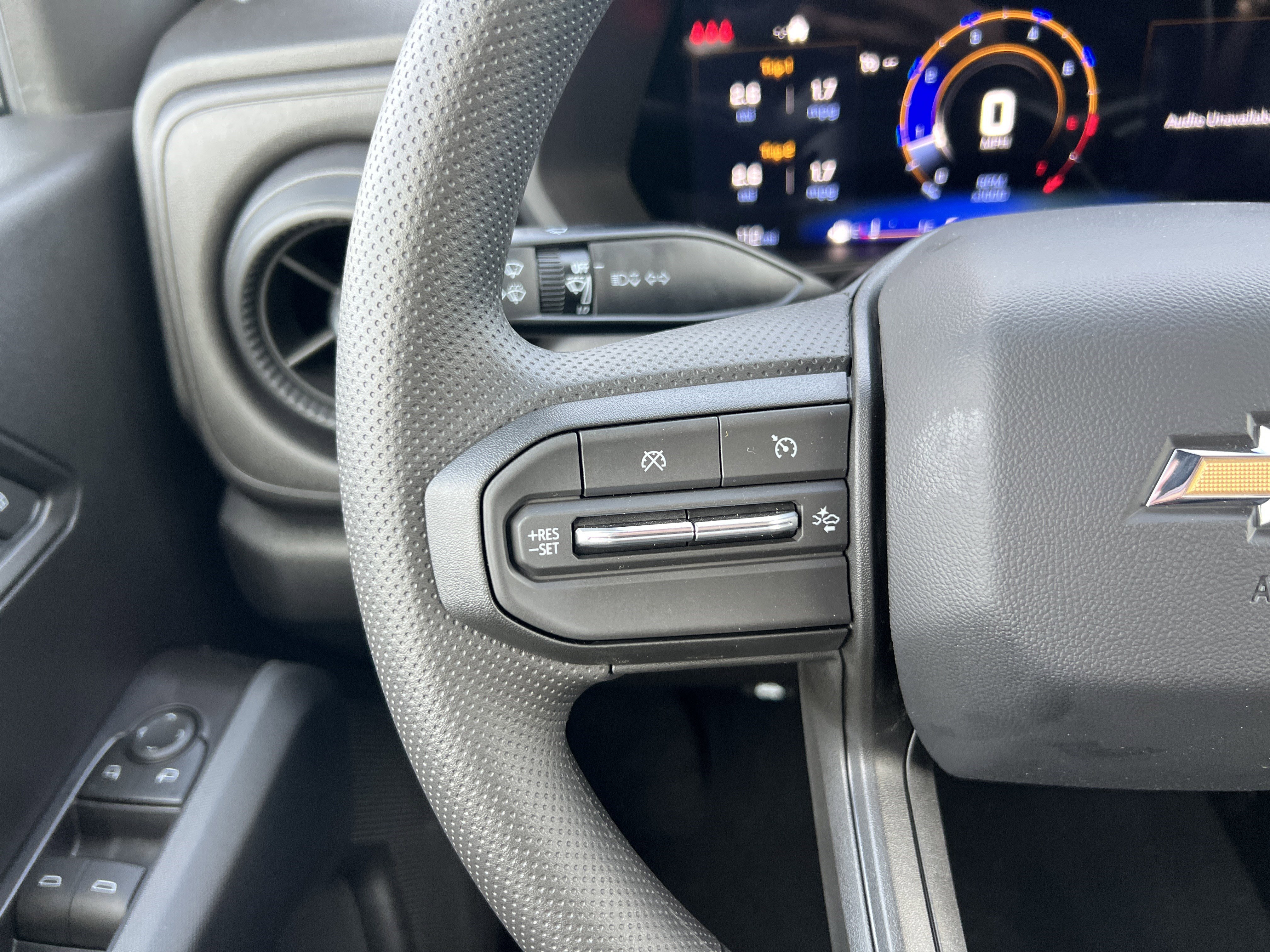 New 2026 Chevrolet Colorado W/T image 25