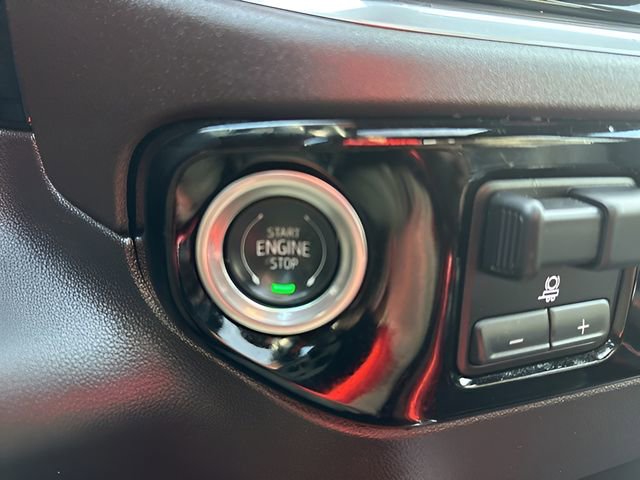 Used 2024 Chevrolet Silverado 1500 High Country w/ High Country Premium Package image 28