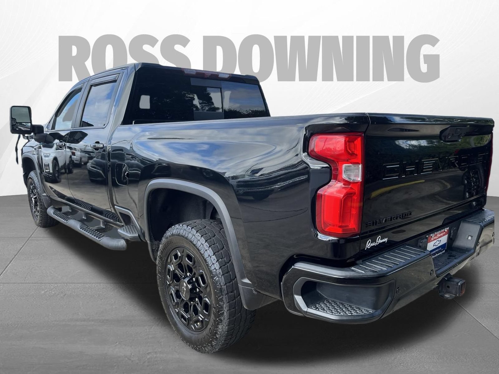 Used 2022 Chevrolet Silverado 3500 LTZ w/ LTZ Plus Package AWD/4WD image 6