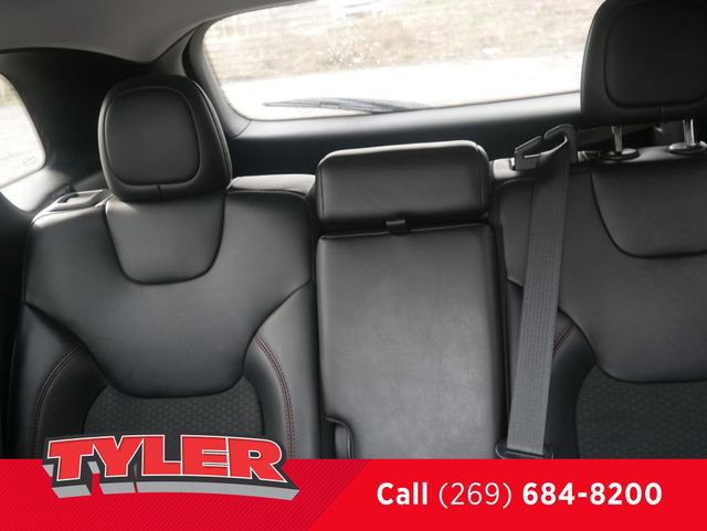 Used 2021 Jeep Cherokee Trailhawk image 41