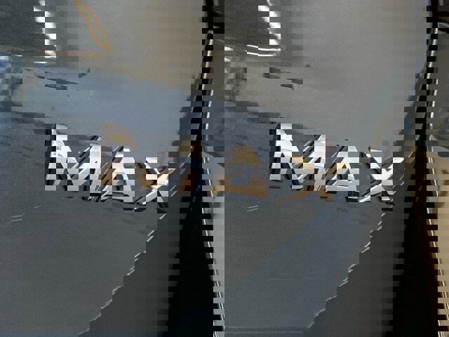 Used 2023 Ford Expedition Max XLT image 8