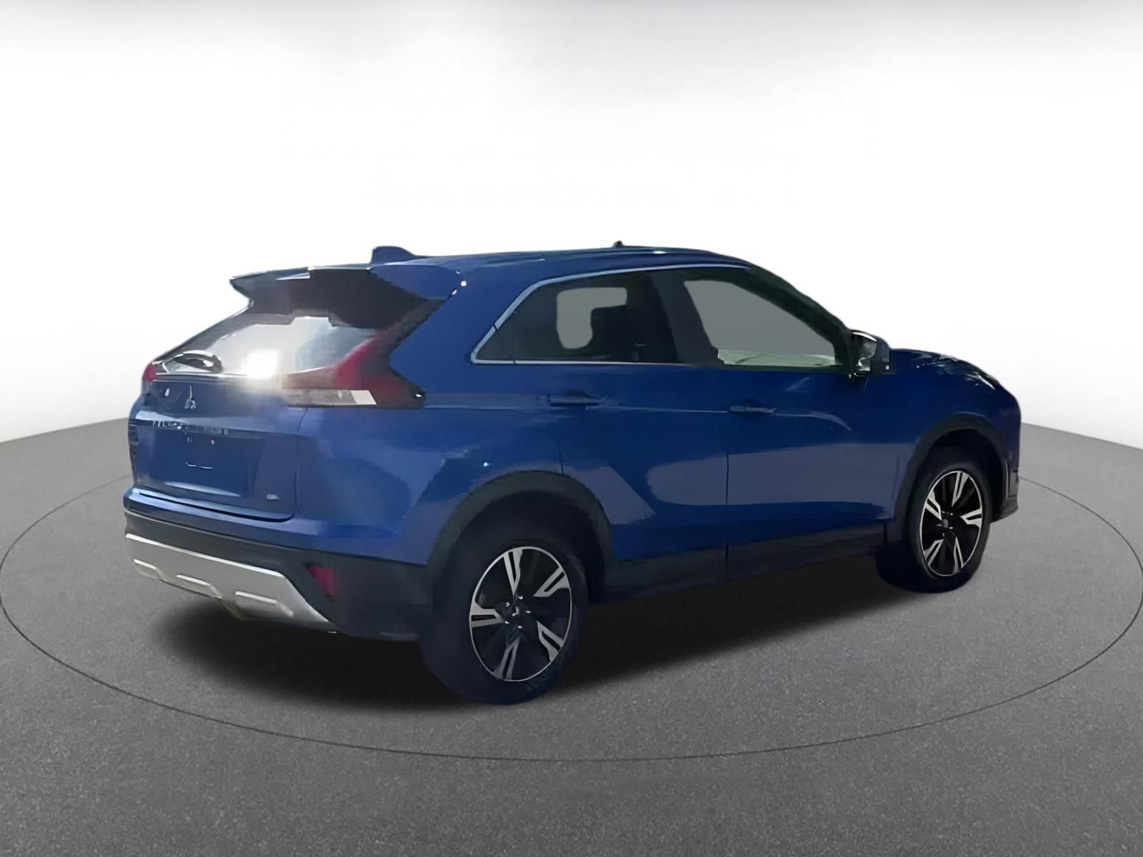 Used 2023 Mitsubishi Eclipse Cross SE image 12