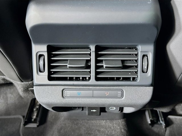 Used 2026 Land Rover Range Rover Evoque S image 27