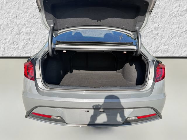 Used 2022 Hyundai Sonata Blue FWD image 12