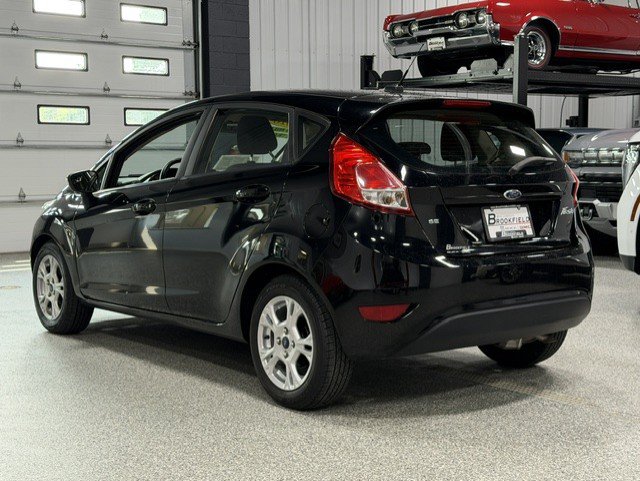 Used 2016 Ford Fiesta SE w/ Cold Weather Package FWD image 3