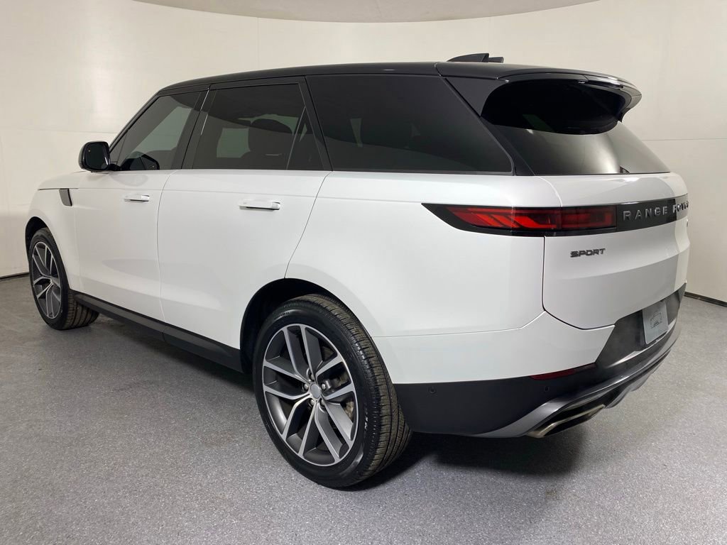 Used 2023 Land Rover Range Rover Sport SE AWD/4WD image 7