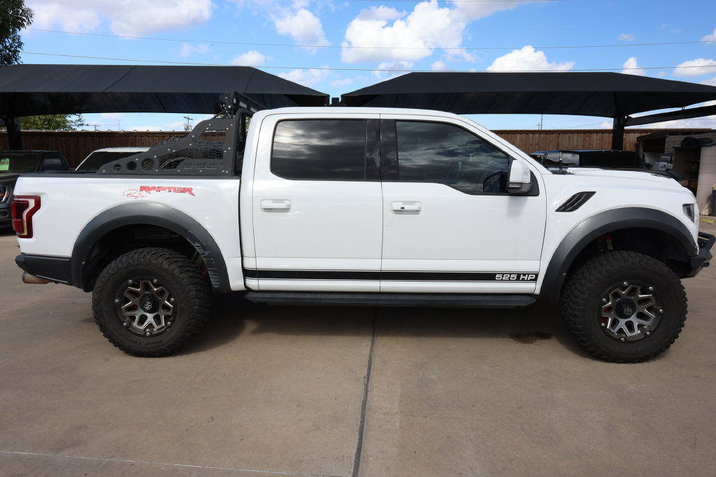 Used 2018 Ford F150 Raptor w/ Equipment Group 802A Luxury AWD/4WD image 4