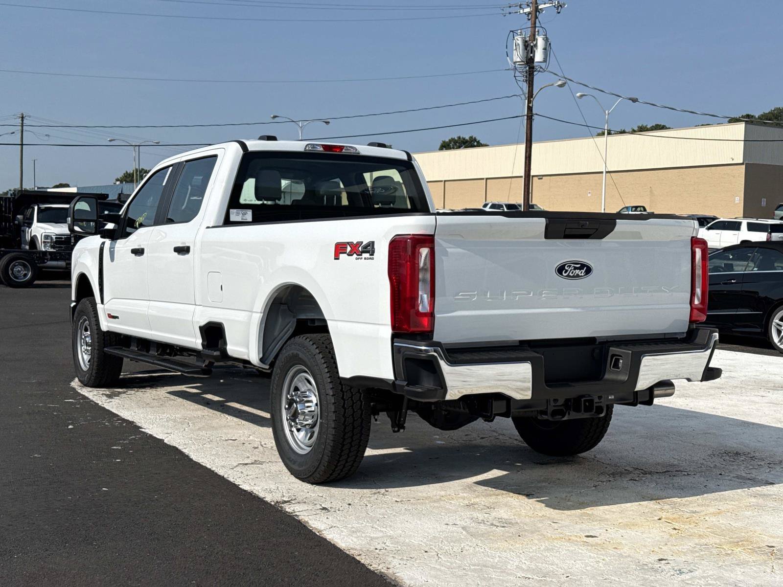 New 2027 Ford F350 XL w/ XL Driver Assist Package AWD/4WD image 5