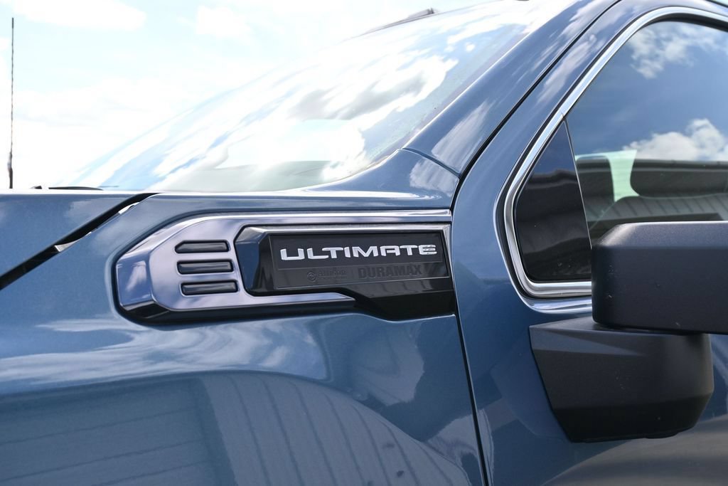 New 2026 GMC Sierra 3500 Denali Ultimate AWD/4WD image 16