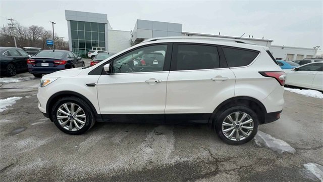 Used 2017 Ford Escape Titanium image 5