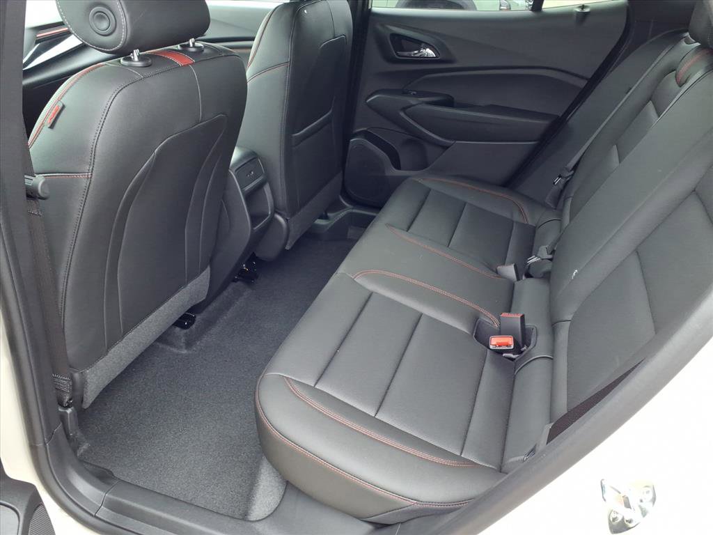 New 2026 Chevrolet Trax RS FWD image 5