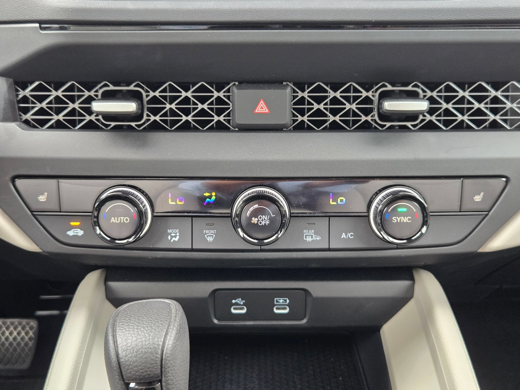 Used 2025 Honda Accord SE image 19