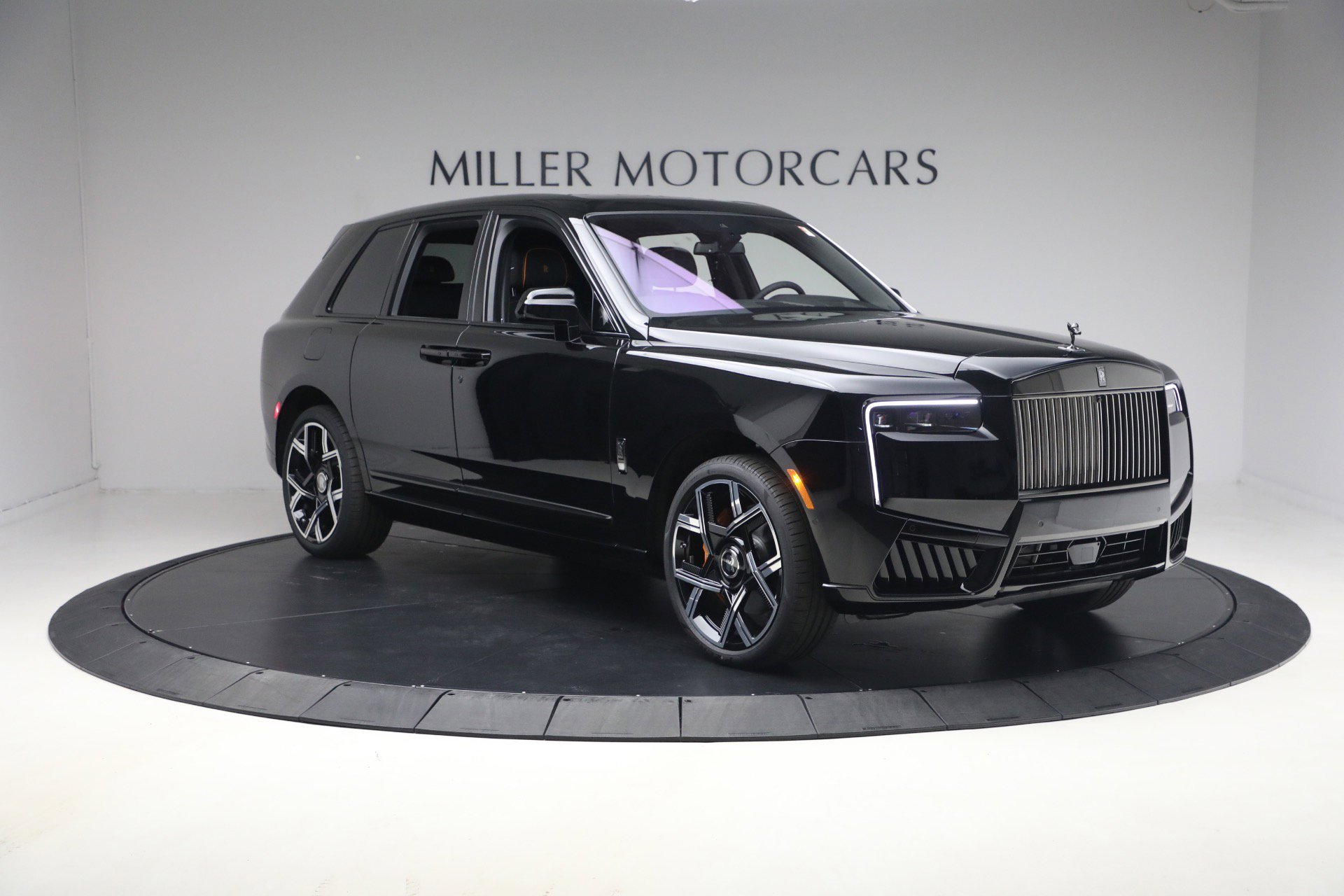 Certified 2026 Rolls-Royce Cullinan Black Badge image 9