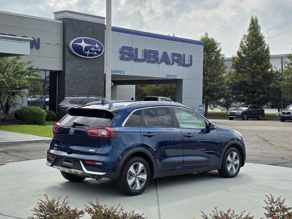 Used 2019 Kia Niro EX FWD image 5
