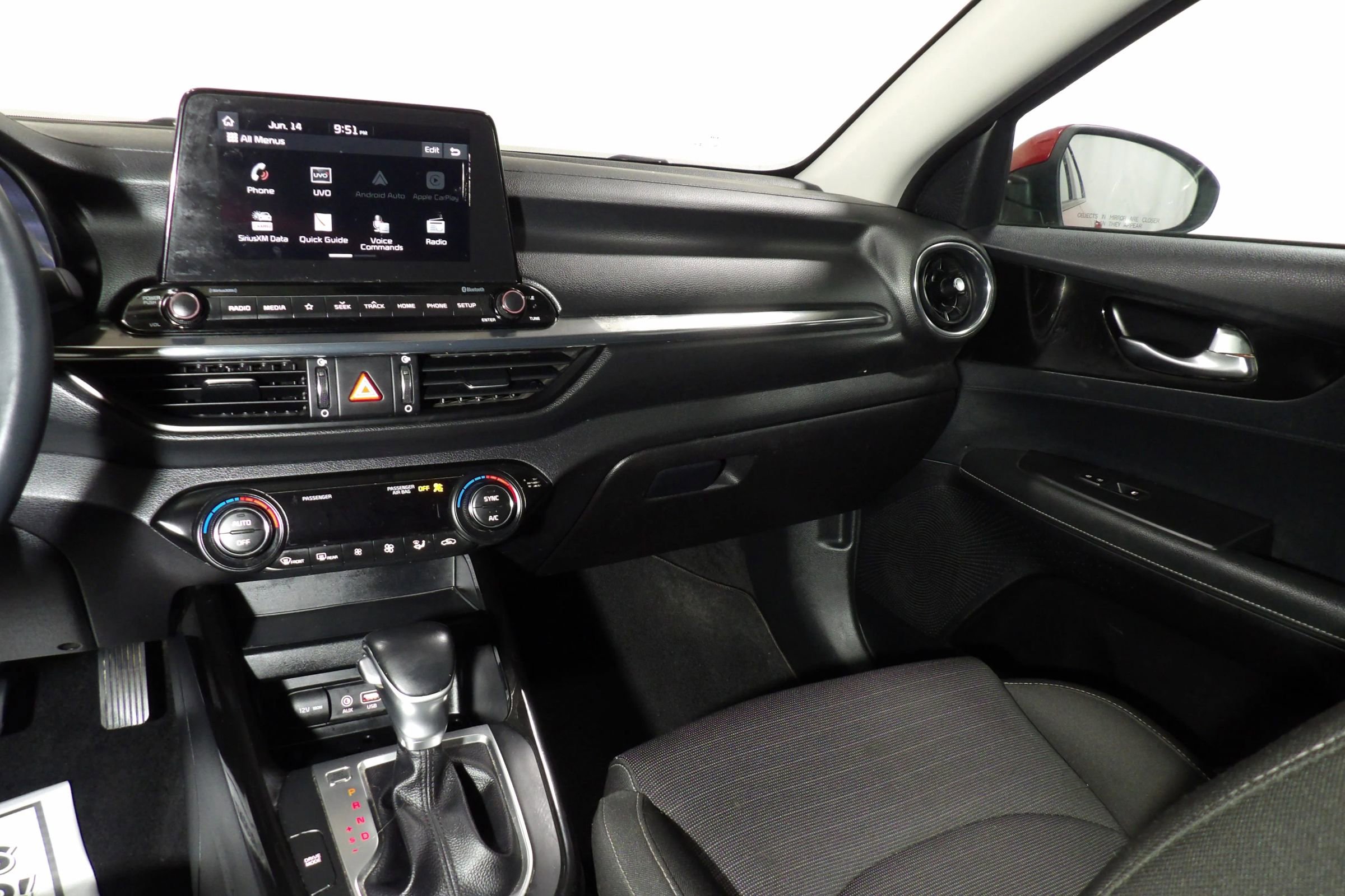 Used 2019 Kia Forte S w/ S Premium Package image 13