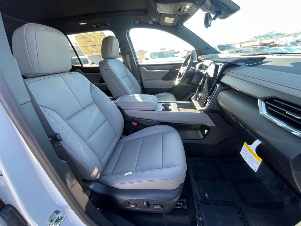 New 2026 GMC Acadia Elevation w/ Black Edition image 21