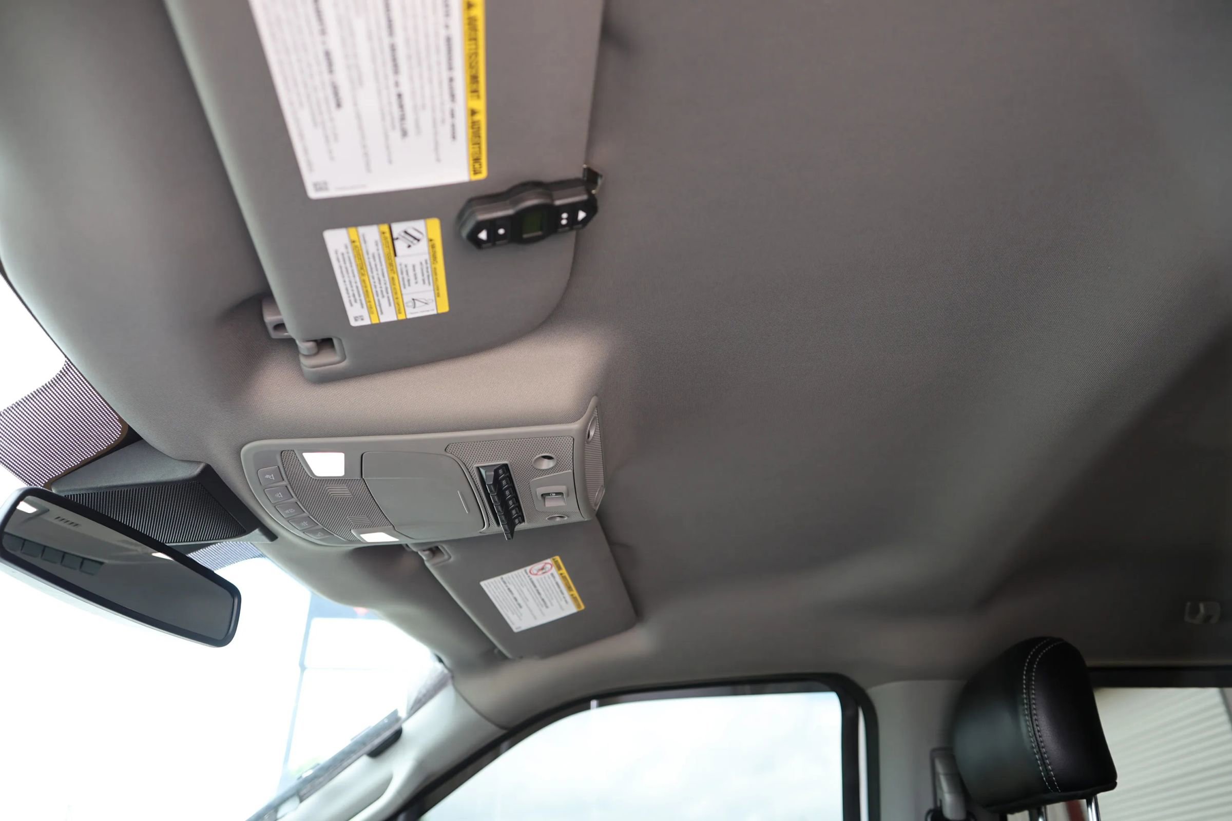 Used 2020 Ford F250 Lariat w/ Lariat Ultimate Package AWD/4WD image 34