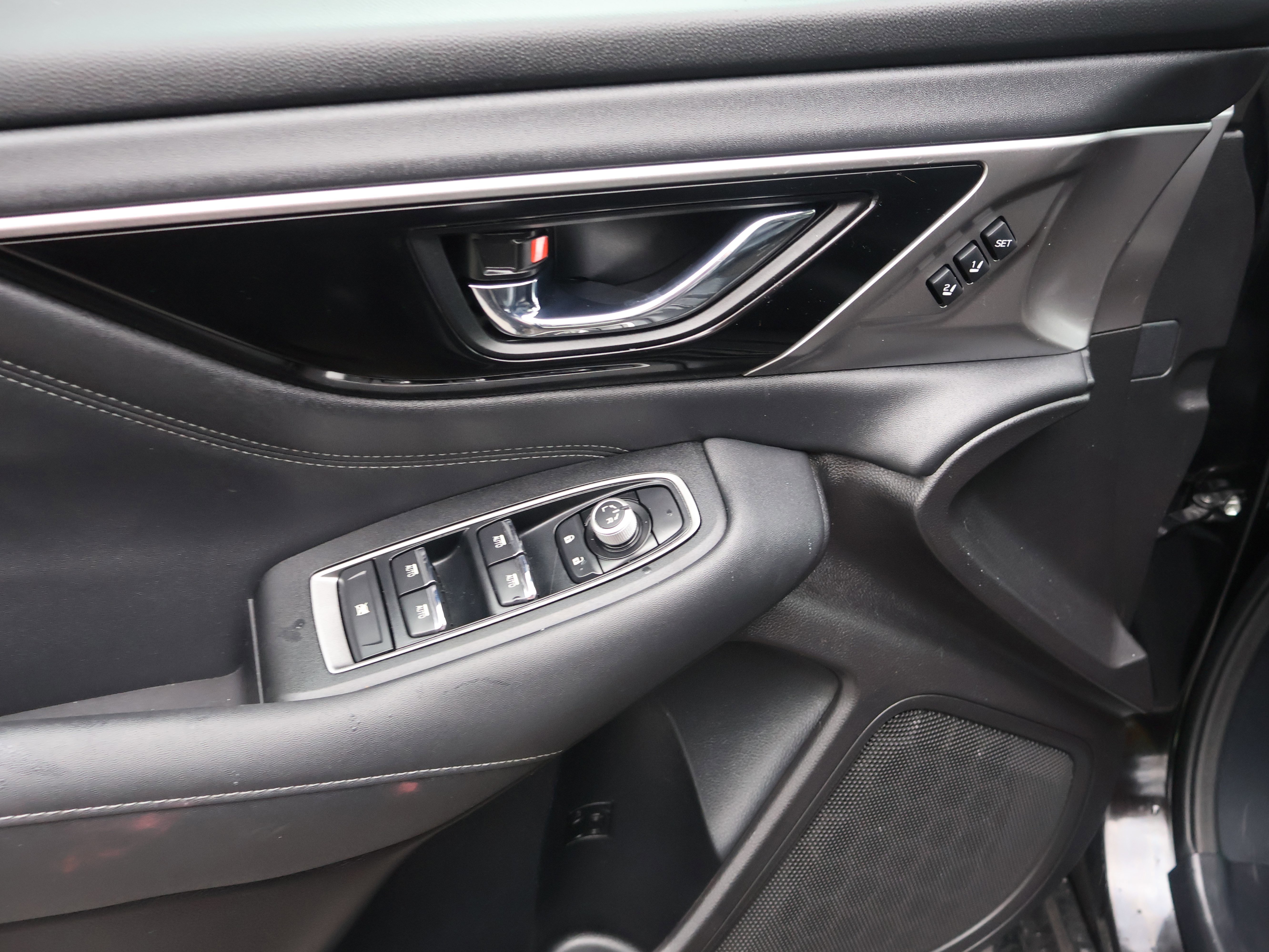 Used 2023 Subaru Outback Limited image 23