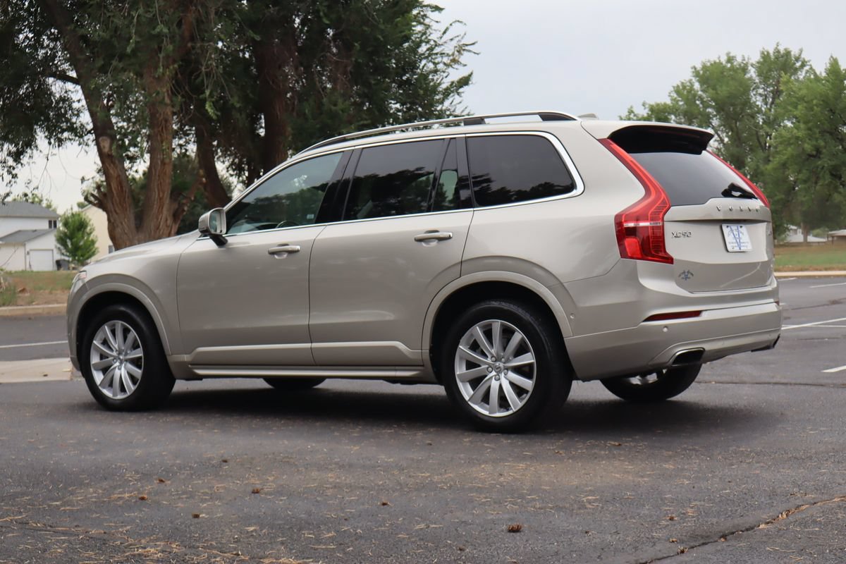 Used 2016 Volvo XC90 T6 Momentum w/ Momentum Plus Package AWD/4WD image 7