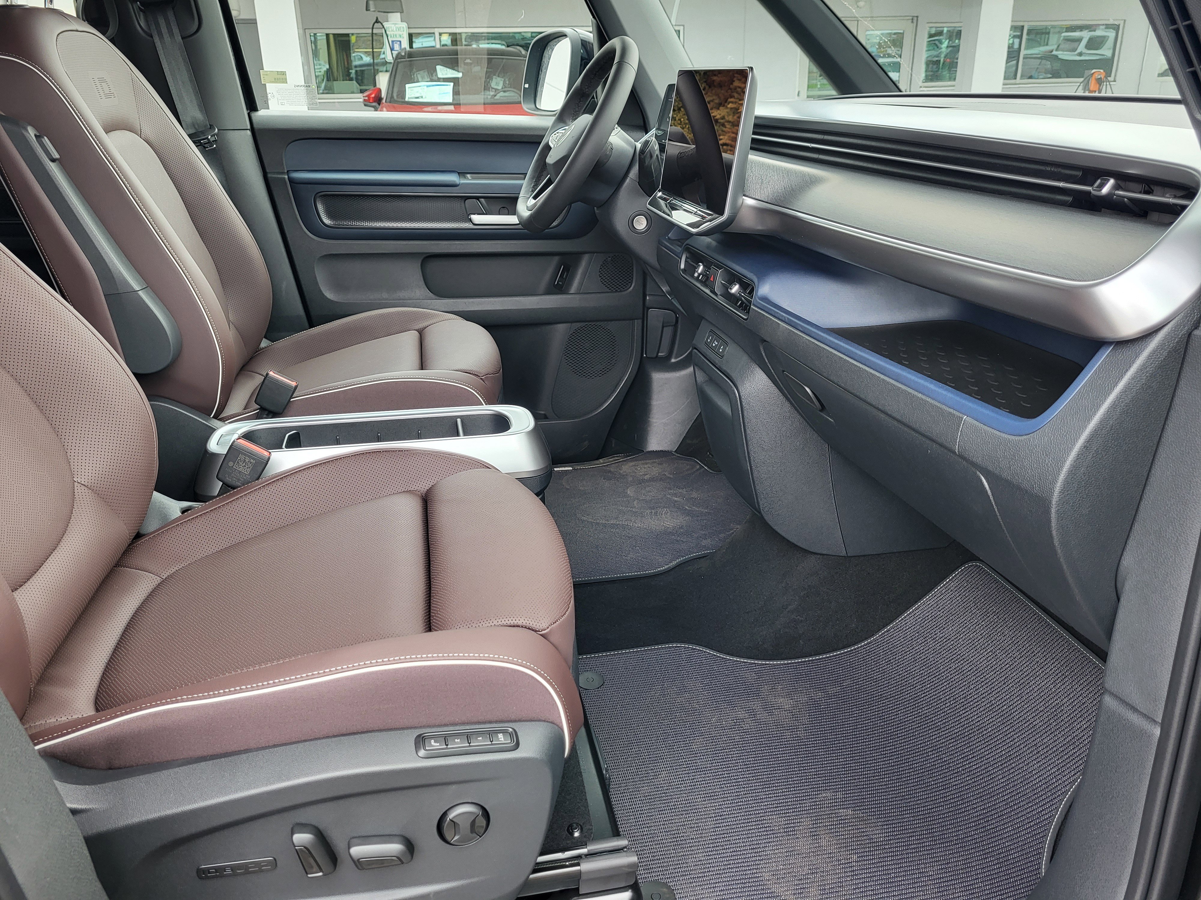 New 2025 Volkswagen ID. Buzz Pro S image 21