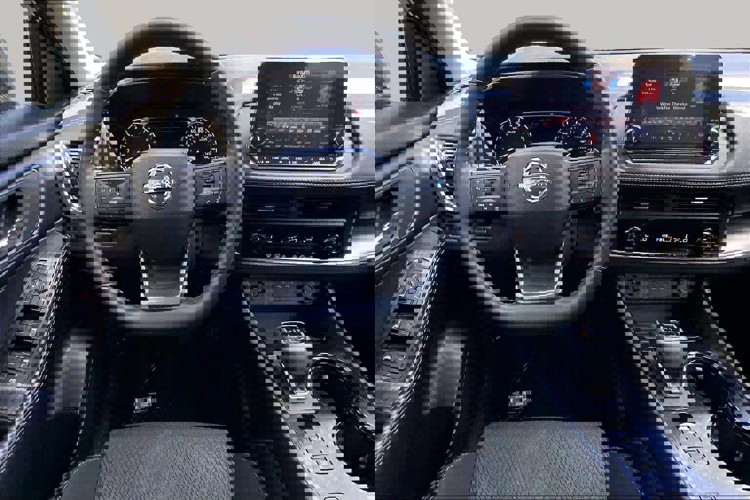 Used 2025 Nissan Rogue SV image 5