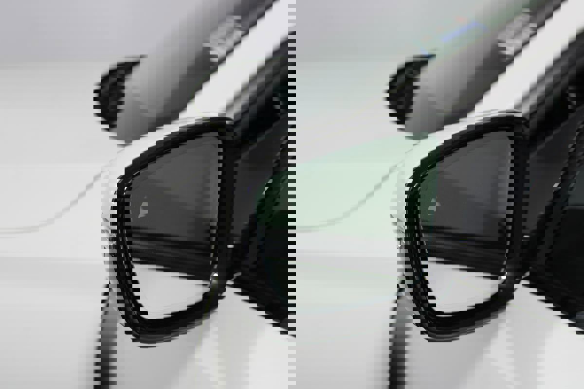 Used 2022 BMW 230i Coupe w/ Premium Package 2 image 25