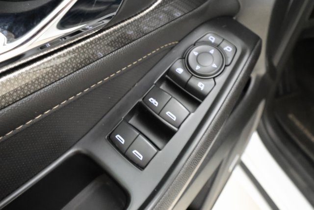 Used 2022 Chevrolet Traverse Premier image 8