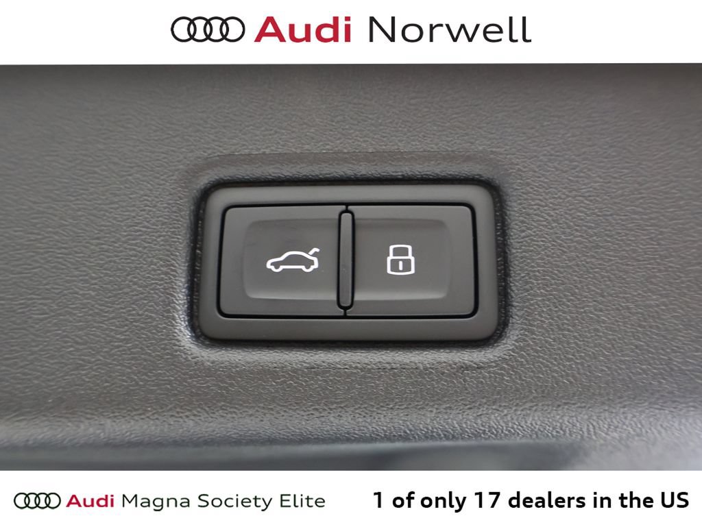 New 2026 Audi SQ5 Premium Plus AWD/4WD image 17