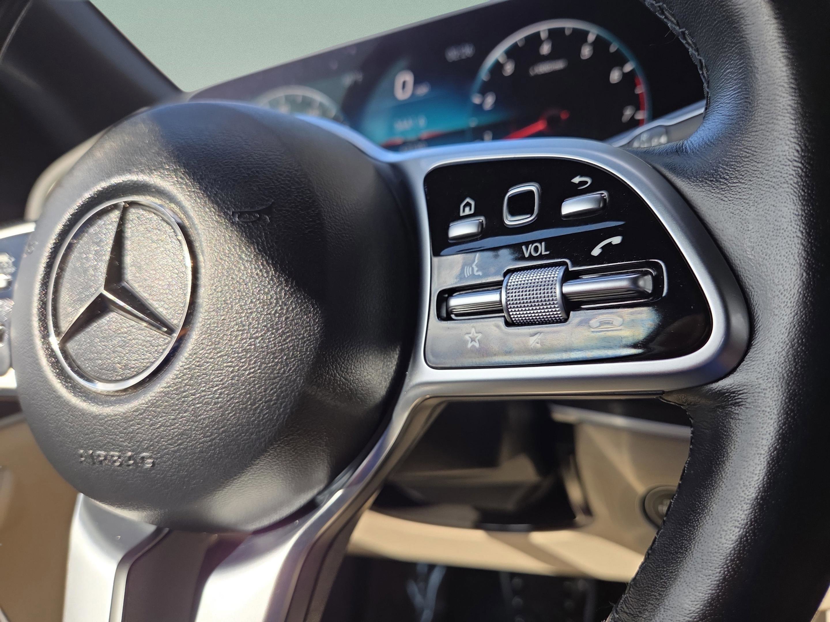 Used 2023 Mercedes-Benz GLE 350 4MATIC image 12