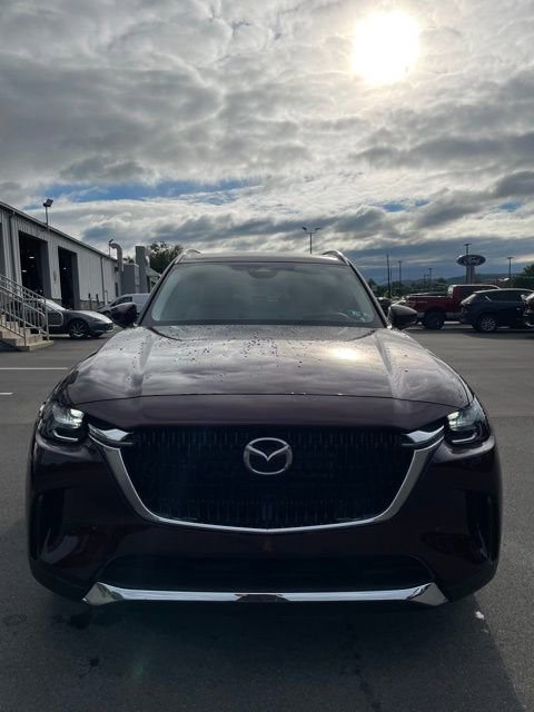 Used 2024 MAZDA CX-90 Plug-In Hybrid w/ Premium Pkg AWD/4WD image 2