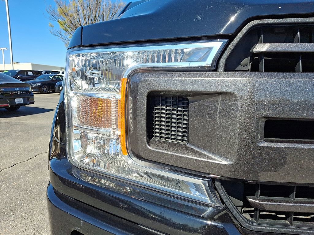 Used 2018 Ford F150 XLT w/ Equipment Group 302A Luxury image 9
