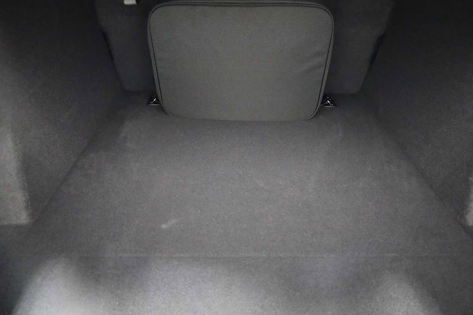 New 2025 Porsche Taycan Turbo image 39