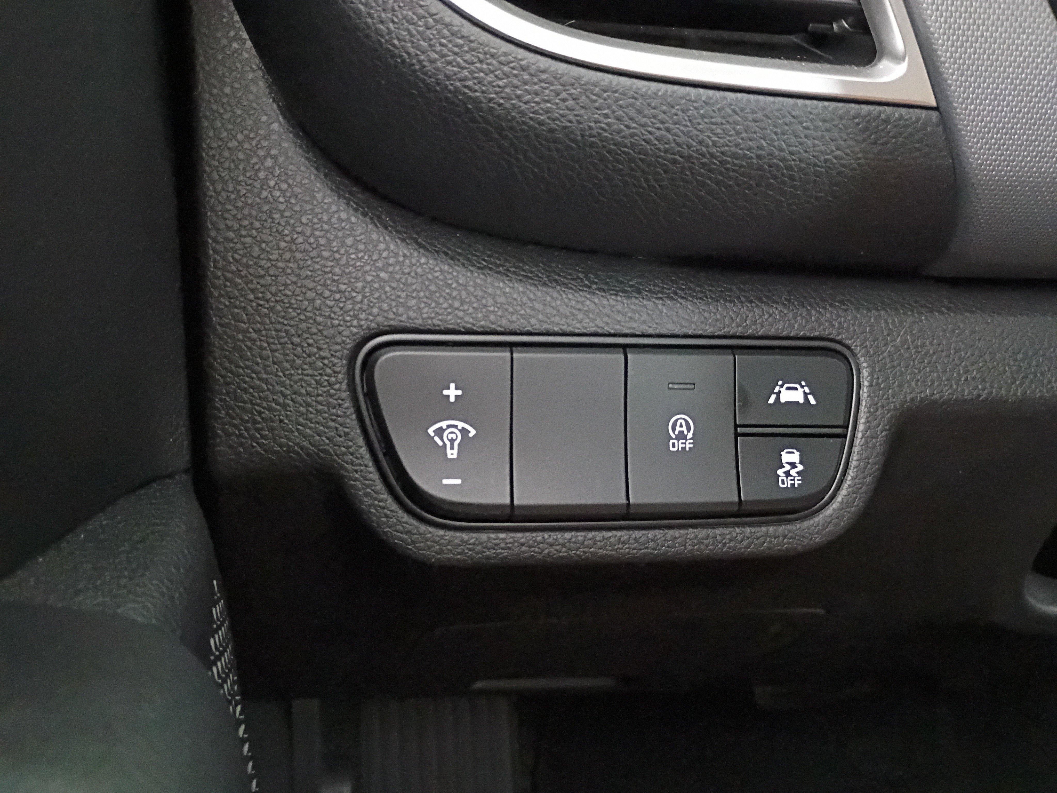 Certified 2023 Kia Seltos LX image 31