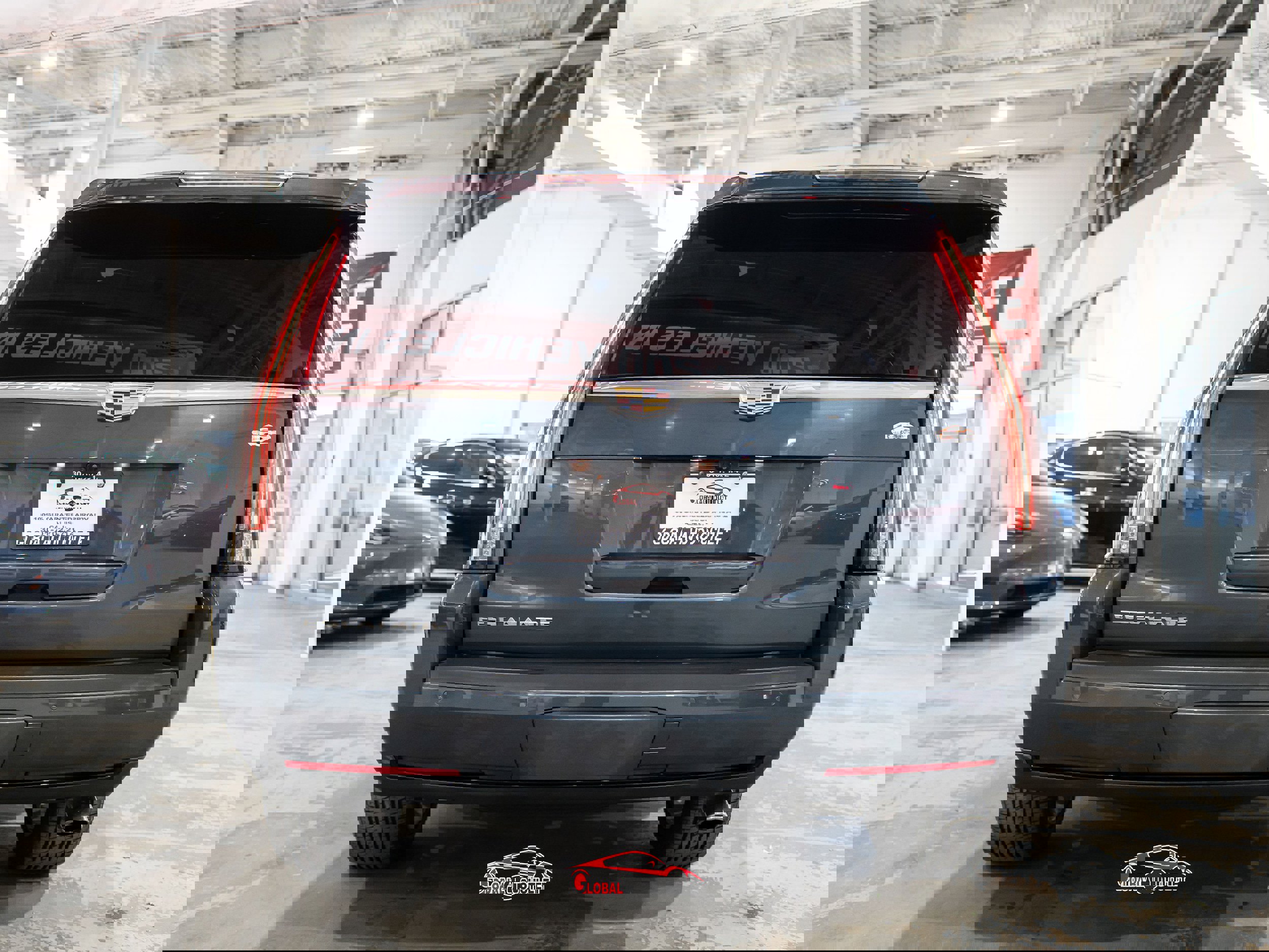 Used 2020 Cadillac Escalade Luxury AWD/4WD image 6