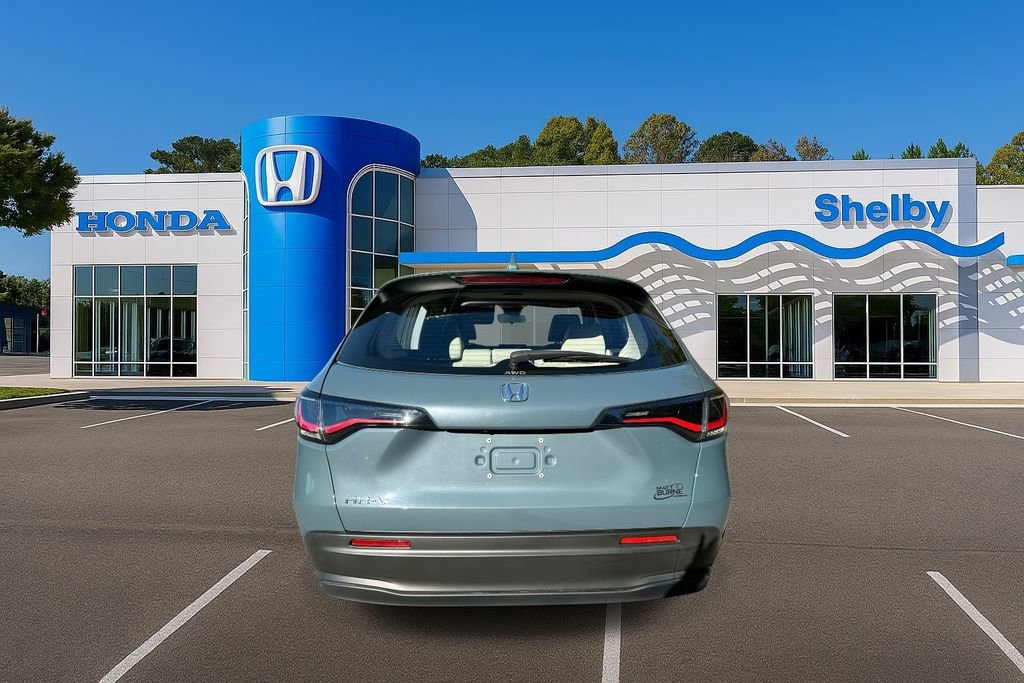 Used 2024 Honda HR-V LX image 7