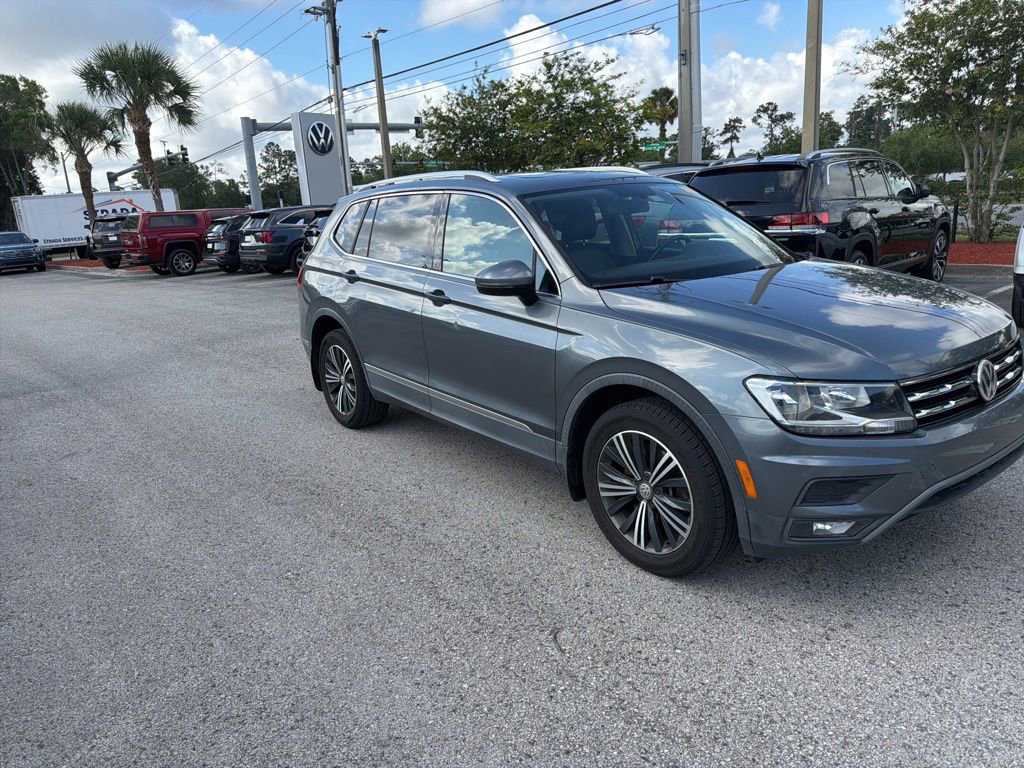 Used 2018 Volkswagen Tiguan SEL FWD image 23