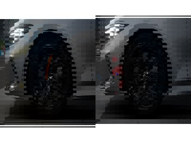 New 2026 BMW 330i Sedan w/ M Sport Package image 7