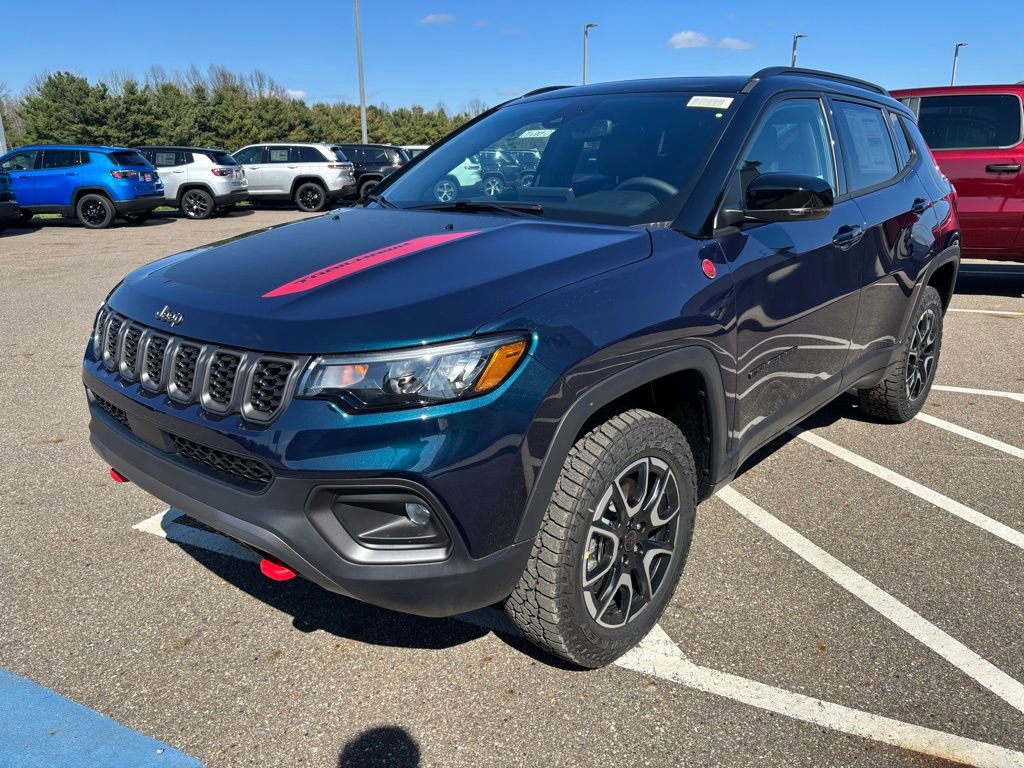 New 2026 Jeep Compass Trailhawk AWD/4WD image 5