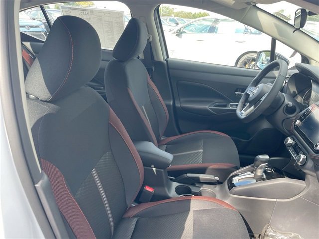 New 2025 Nissan Versa SR image 30