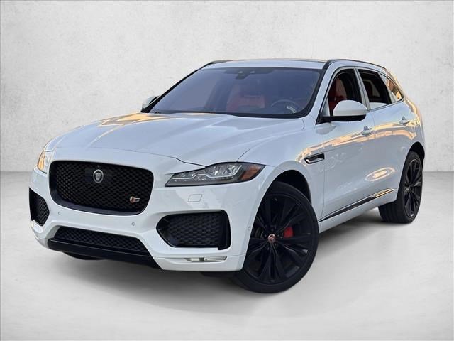Used 2018 Jaguar F-PACE S image 1