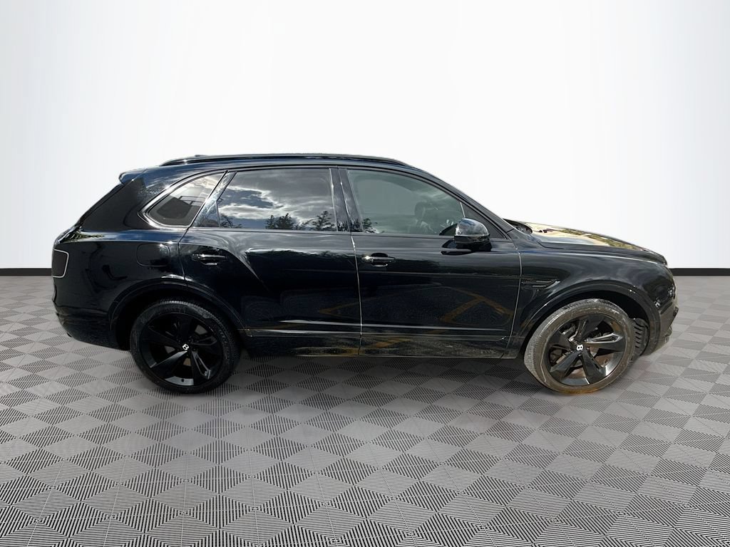 Used 2018 Bentley Bentayga AWD/4WD image 9